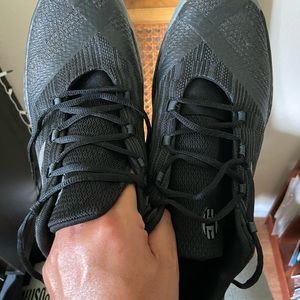 adidas Men's Harden B/E 2 Ankle-High Shoe.